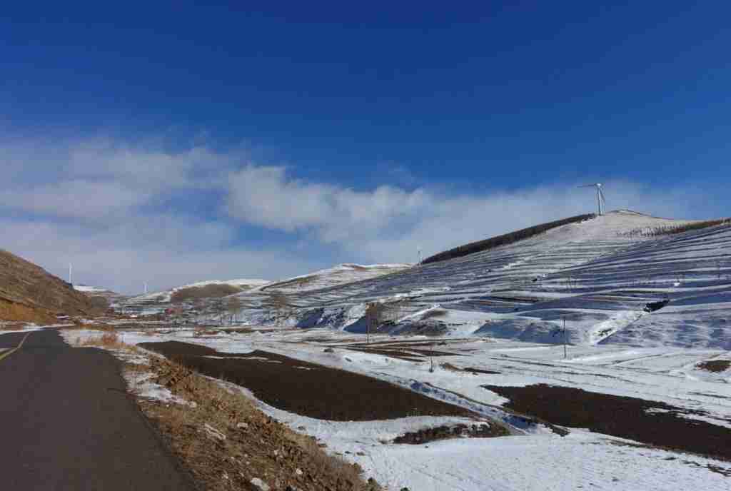 草原天路的冬天，美得无法呼吸
