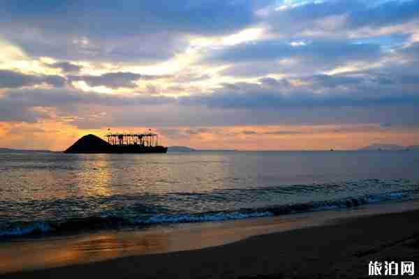 亞龍灣壹號(hào)小鎮(zhèn)奧特萊斯購(gòu)物攻略