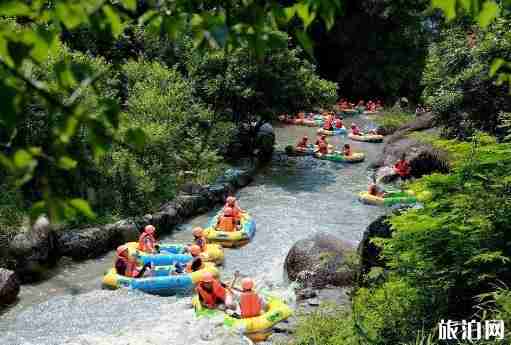 去漂流穿什么衣服合適 漂流穿什么鞋子好 漂流可以穿拖鞋嗎