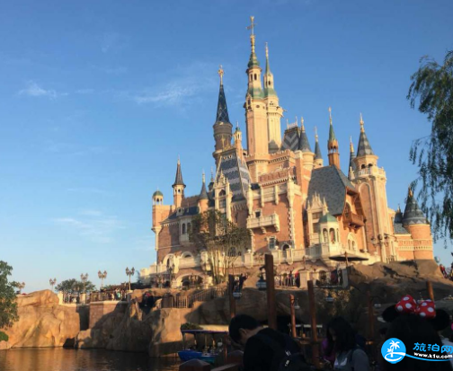 上海迪士尼可以帶自拍桿嗎 迪士尼自拍桿會沒收嗎