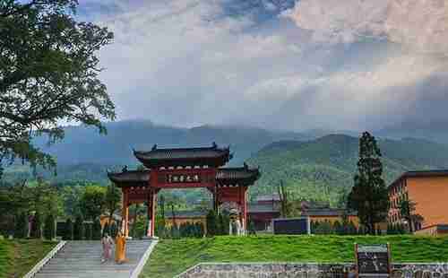 黃柏山門票多少錢+優惠政策 黃柏山國家森林公園門票2018