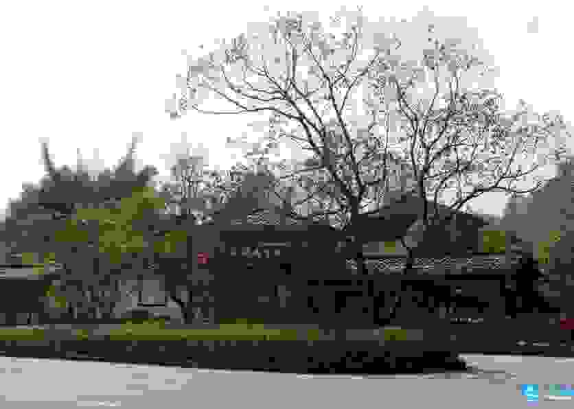 四月去武夷山穿什么衣服