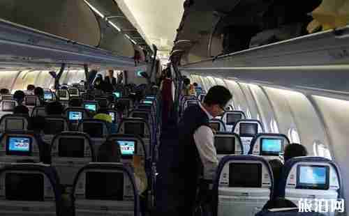 经济舱怎么睡觉