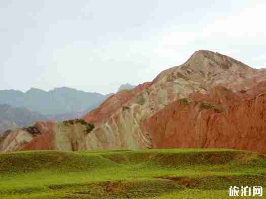 七彩丹霞和冰沟丹霞有什么区别