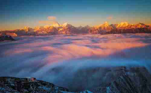 成都到牛背山怎么坐車 牛背山旅游交通攻略