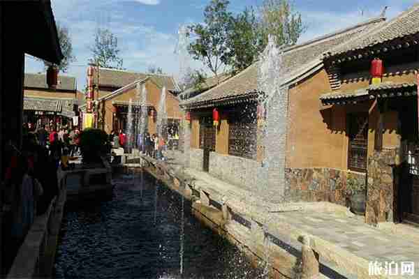 保定恋乡太行水镇好玩吗