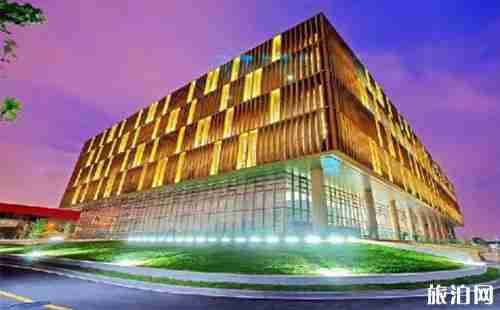 浦东图书馆关闭了吗，浦东图书馆开放时间