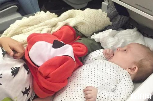 嬰兒機票要如何購買？購買嬰兒機票的相關規定及注意事項