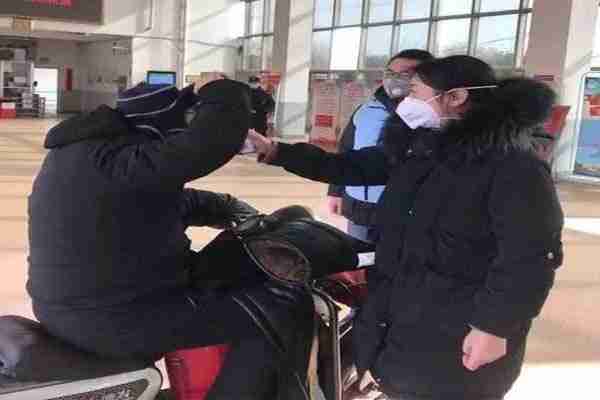 南京肺炎防控指揮部值班室電話