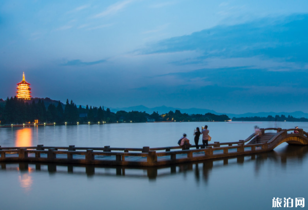 哪些地方適合老年人出去游玩