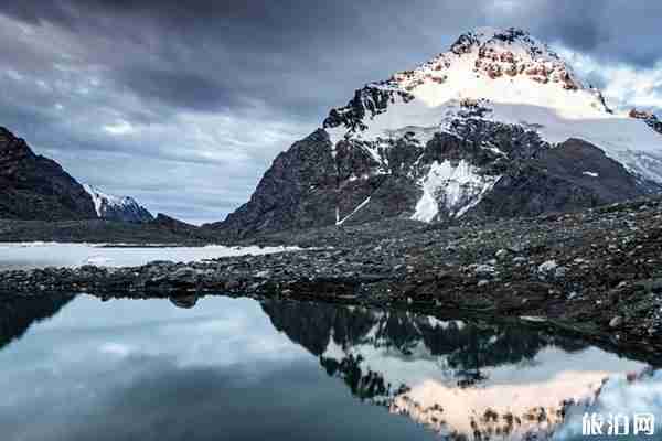 博格達(dá)峰海拔多少米 博格達(dá)峰的傳說