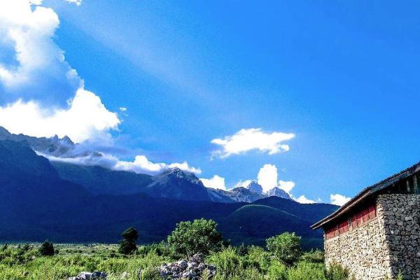 国内最美火车旅游线路 最美火车路线有哪些