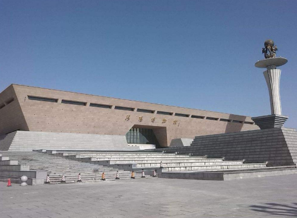 2020洛阳博物馆开放时间及夜场关闭时间