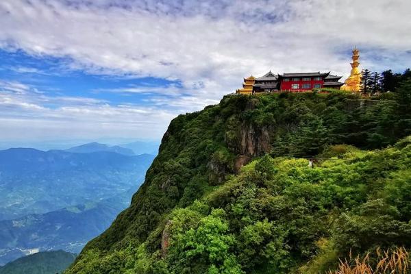 峨眉山旅游攻略 峨眉山门票多少钱一张