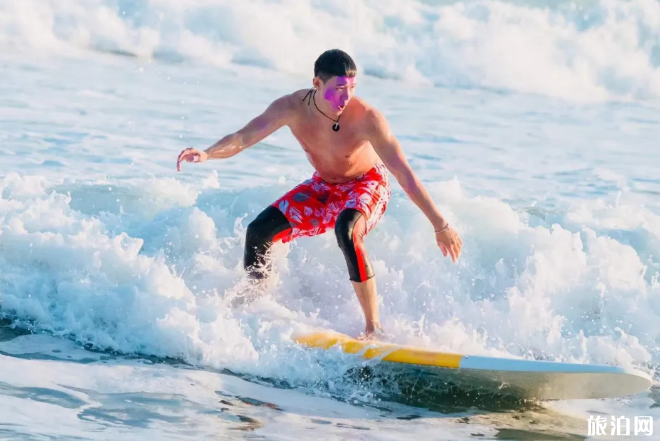 李现冲浪在哪里 国内冲浪地方推荐 李现冲浪在哪里 国内冲浪地方推荐