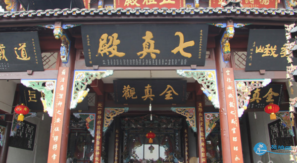 峨眉山有什么好玩的地方 峨眉山有什么好玩的地方
