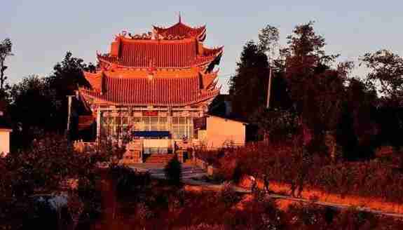 云南德宏旅游攻略+最佳时间和景点介绍 云南德宏旅游攻略+最佳时间和景点介绍