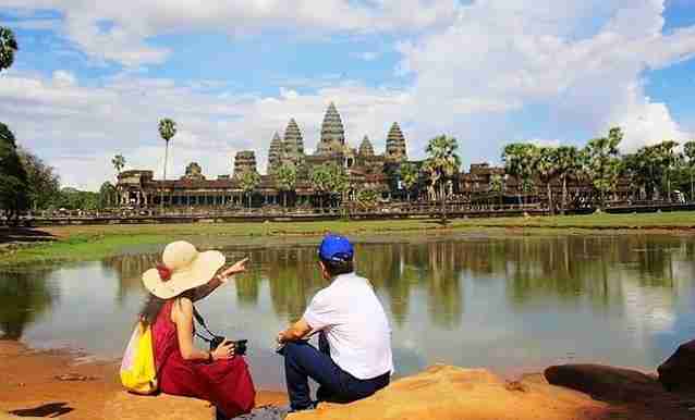 旅游跟团好还是自己去好 旅游跟团好还是自由行好