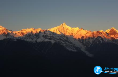 梅里雪山日照金山时间 梅里雪山套票价格2018 梅里雪山日照金山时间 梅里雪山套票价格2018