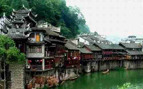 老年人旅游適合去哪里 老年人旅游適合去哪里