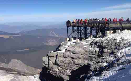 玉龍雪山怎么去 門票是多少+景點介紹