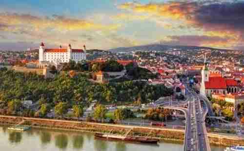 去歐洲旅游哪個(gè)國家比較好簽? 去歐洲旅游哪個(gè)國家比較好簽?