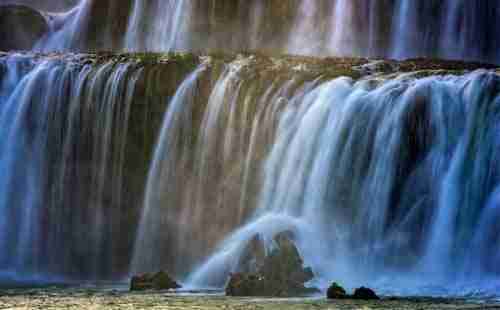 廣西德天瀑布在哪里 景點介紹 廣西德天瀑布在哪里 景點介紹