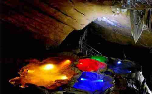 中國最美山洞有哪些+旅游攻略