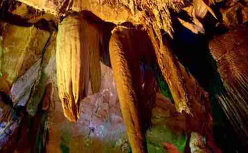 中國最美山洞有哪些+旅游攻略