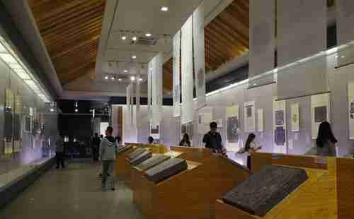 西安碑林博物館開(kāi)放時(shí)間+門(mén)票+博物館介紹 西安碑林博物館開(kāi)放時(shí)間+門(mén)票+博物館介紹