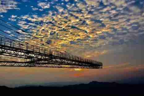 重慶天空懸廊在哪里+門票+交通+游玩攻略 重慶天空懸廊在哪里+門票+交通+游玩攻略