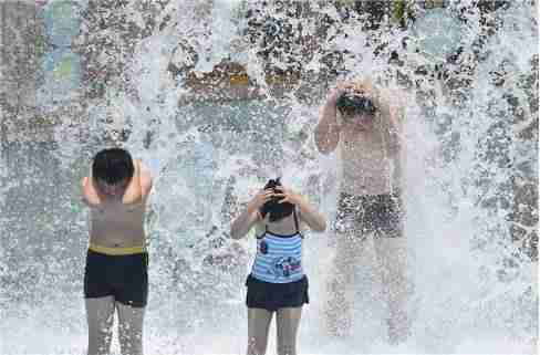 2018南京水魔方夜場時間+門票價格+攻略 2018南京水魔方夜場時間+門票價格+攻略