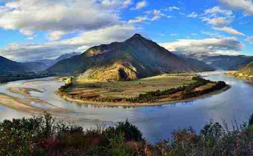 云南最值得去的地方 云南旅游景點大全排行 云南最值得去的地方 云南旅游景點大全排行