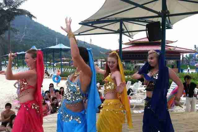 2018南京歡樂水魔方表演時間及節目表演介紹