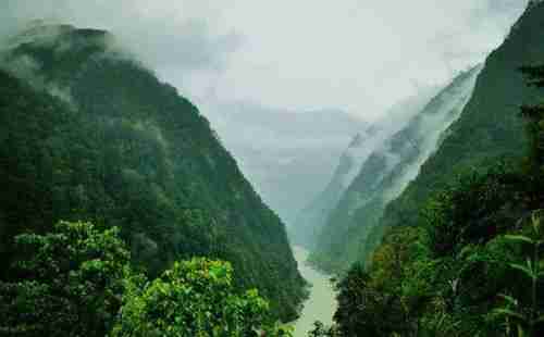 墨脫縣海拔多少米 有什么旅游景點(diǎn) 墨脫縣海拔多少米 有什么旅游景點(diǎn)