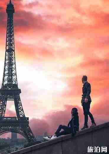 情侣旅行拍照姿势大全 情侣旅行拍照姿势大全