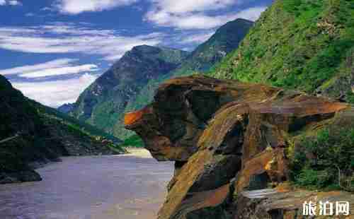 新龍縣海拔多少米 新龍縣旅游景點介紹 新龍縣海拔多少米 新龍縣旅游景點介紹