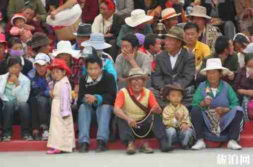 雪顿节是哪个民族的节日 雪顿节是什么时候+活动介绍 雪顿节是哪个民族的节日 雪顿节是什么时候+活动介绍