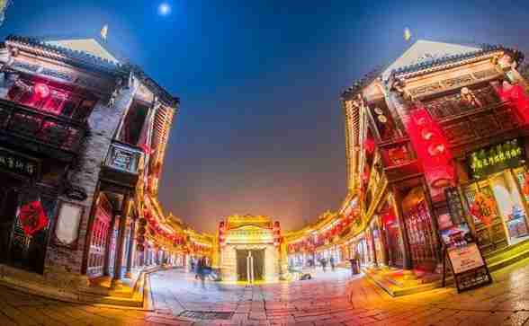 台儿庄古城的夜景门票多少 台儿庄古城的夜景图片 台儿庄古城的夜景门票多少 台儿庄古城的夜景图片