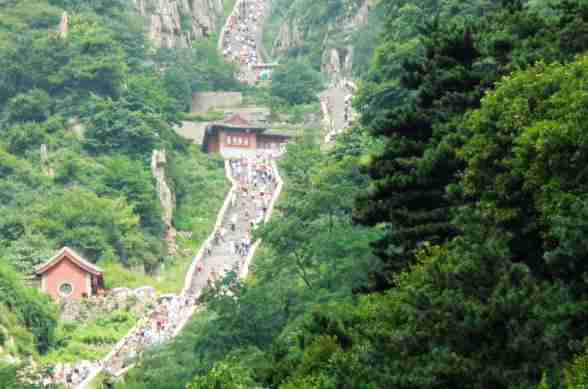 泰山黃山廬山哪個好玩 泰山黃山廬山介紹 泰山黃山廬山哪個好玩 泰山黃山廬山介紹