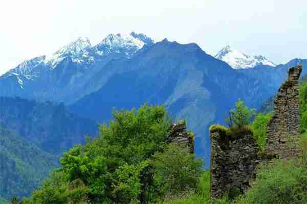 孟屯河谷住宿哪里最好 停車收費+廁所收費+帳篷租借 孟屯河谷住宿哪里最好 停車收費+廁所收費+帳篷租借