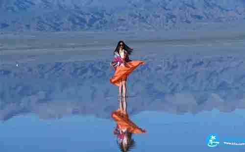 青海拍照穿什么好看 夏天去青海湖穿什么 青海拍照穿什么好看 夏天去青海湖穿什么