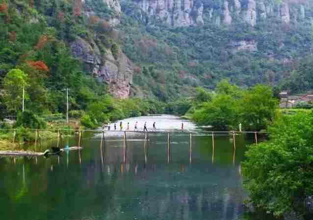大佛石全海景玻璃栈道门票多少钱+地址+交通指南 大佛石全海景玻璃栈道门票多少钱+地址+交通指南