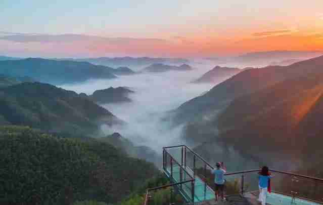 宁波五龙潭观瀑水景玻璃天桥攻略 宁波五龙潭观瀑水景玻璃天桥攻略
