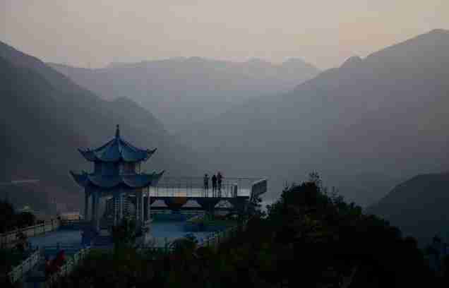宁波五龙潭观瀑水景玻璃天桥攻略 宁波五龙潭观瀑水景玻璃天桥攻略