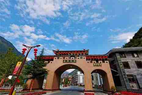 2018宝兴红叶节在哪里