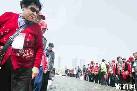 老年人旅游報什么團