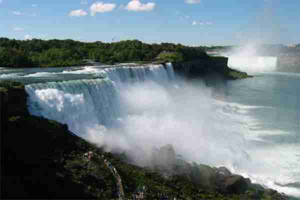 宜昌三峽大瀑布怎么坐車