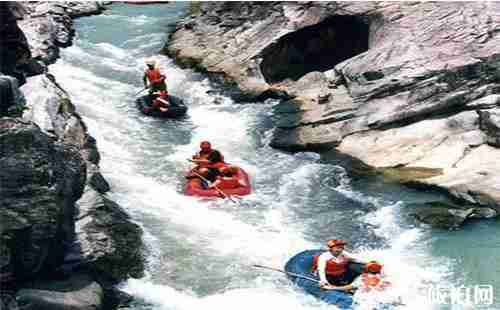 云南漂流哪里最好玩 云南漂流哪里最好玩