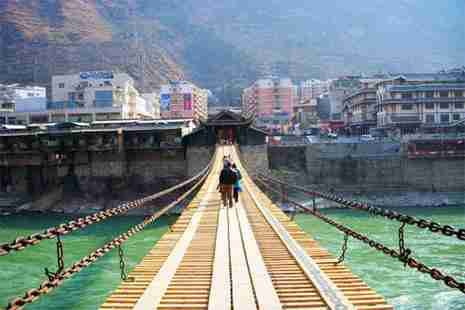 2019泸定至康定段夜间交通管制信息通告